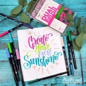 Lilly Pulitzer Tombow Brush Pen Set